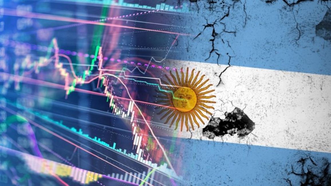En el último año, el Riesgo País en Argentina aumentó 5 veces más que en Venezuela