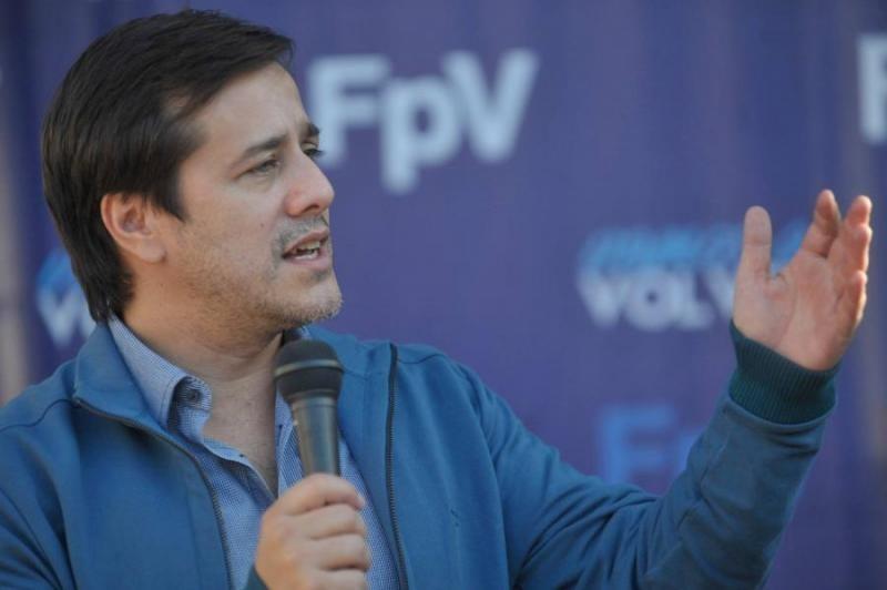 Mariano Recalde: “Las empresas están cerrando y despidiendo gente cuando antes se abrían muchas”