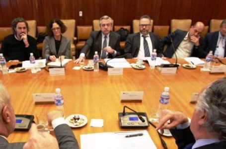 El Gobierno acordó con empresarios el pago de sumas fijas durante el primer trimestre de 2020