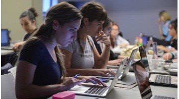 «Proponemos capacitar a 400 mil chicos para darles empleo en blanco y con muy buenos sueldos». Sergio Candelo, titular de CESSI