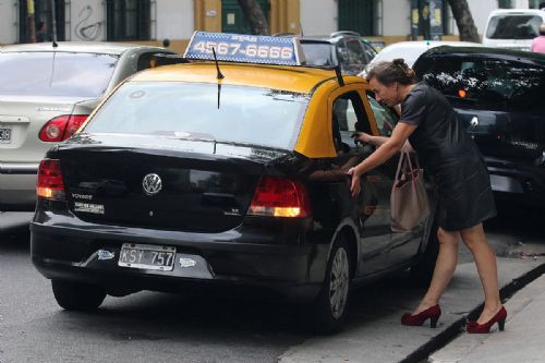 Taxis: a partir de diciembre, la tarifa será un 30% más cara