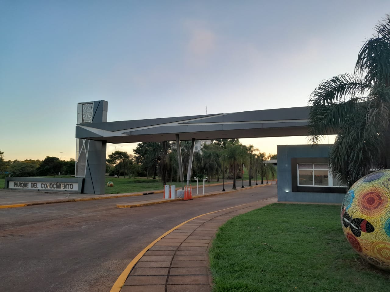 Encuentro de UNAJE en Misiones: Emprendedores tecnológicos y de impacto mostraron sus proyectos en #Switchear