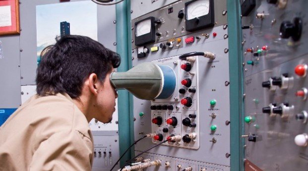 Capacitación rentada para universitarios en la Comisión Nacional de Energía Atómica