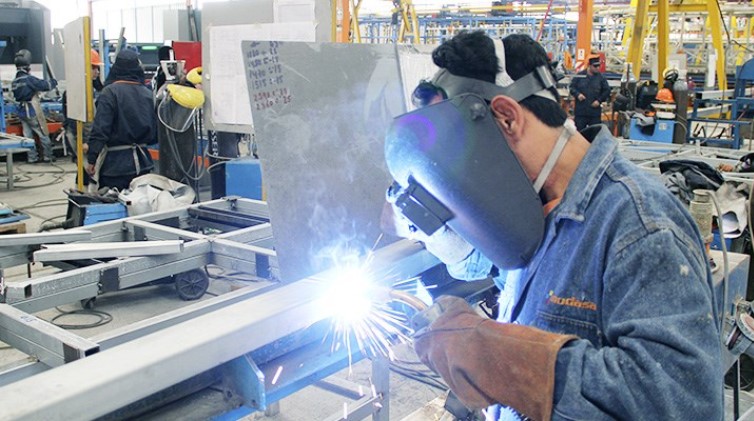 0.5% creció el empleo en las pymes industriales en el primer trimestre, respecto a igual periodo del 2022.  El indicador es 6,2% superior al registrado entre enero-marzo 2019; según la Fundación Observatorio Pyme (FOP)