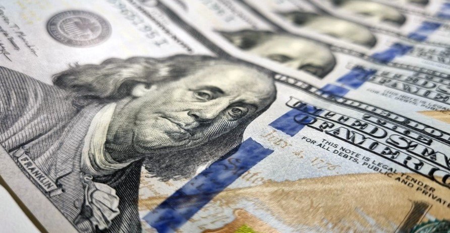 Cómo impacta la suba del dólar en la actividad de Ferias y Congresos