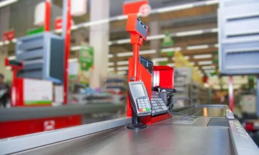 El consumo cae 16,1% en agosto 2023