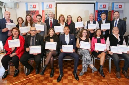 Una cooperativa de agricultura regenerativa ganó el premio Acciones Positivas de la Cámara Suiza