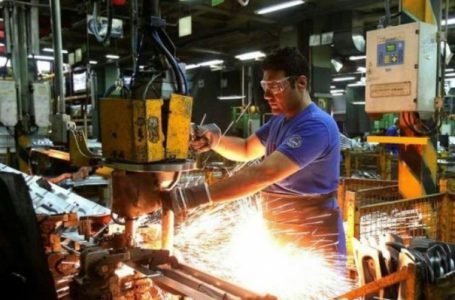 La industria pyme cayó 17,8% anual en julio y acumuló un derrumbe de 18% en lo que va del 2024