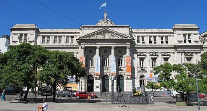 La UBA brinda asesoramiento gratuito ante el aumento del endeudamiento y la morosidad en familias y pymes