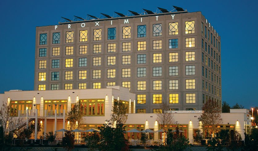 El futuro del turismo: Hoteles eco-friendly que revolucionan el planeta con ISO 14001