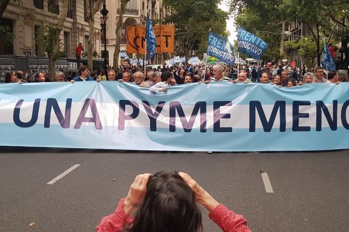 «En 10 meses, el ajuste de Milei destruyó casi las mismas PYMES que Macri en 4 años», expresó el pte. de la Asociación Pyme