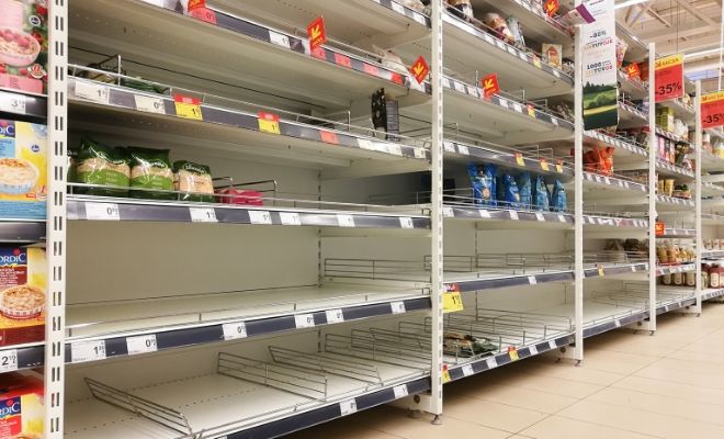 Supermercados alertan sobre caída en las ventas por el impacto de los impuestos a créditos para el consumo