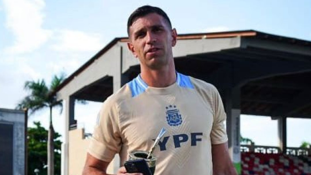 Yerba brasilera que toman las estrellas de fútbol llega a la Argentina