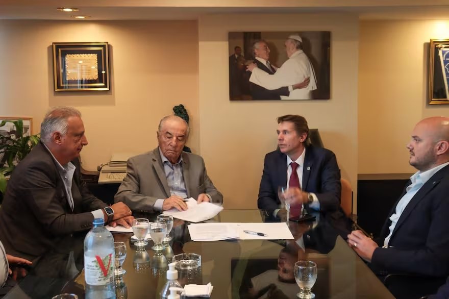 Paritarias: Comercio acordó un aumento de 5,4% por tres meses