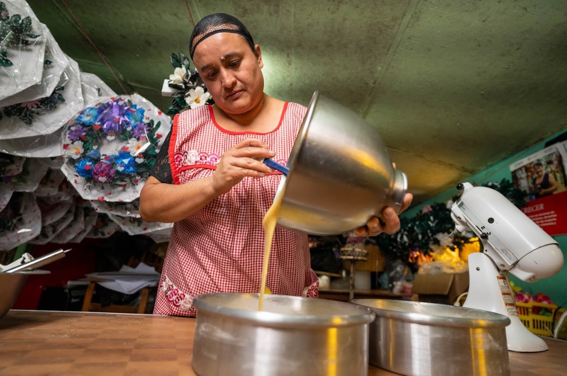 Emprender por necesidad: La realidad de 7 de cada 10 mujeres en América Latina
