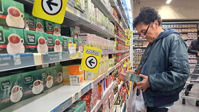 El PBI cayó 0,1% en el segundo trimestre y la economía muestra señales de enfriamiento