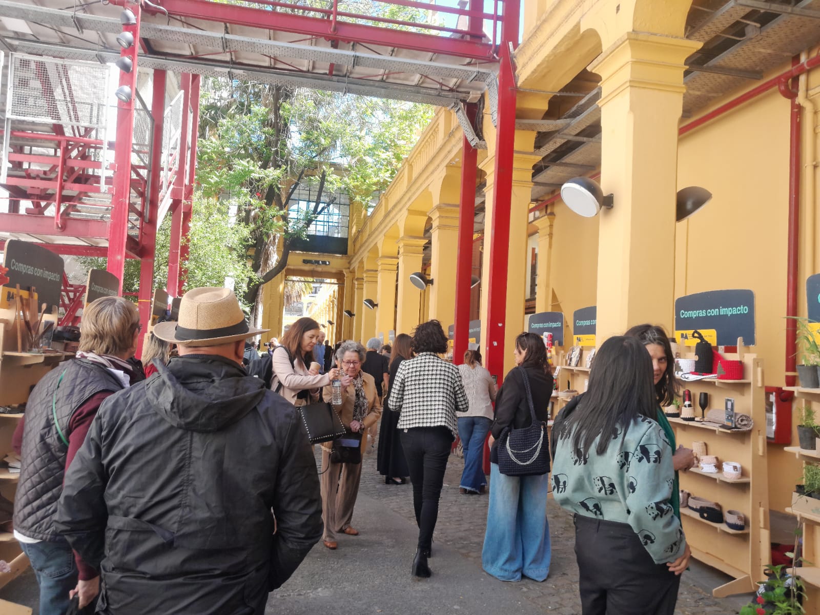 En EcoSuiza 2025 empresas y emprendedores compartieron experiencias de sustentabilidad y colaboración