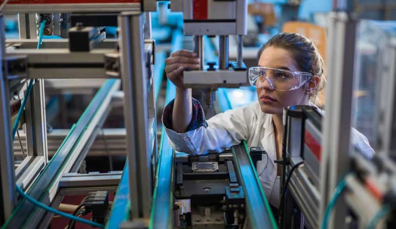 La producción industrial pyme bajó 1,5% interanual en julio