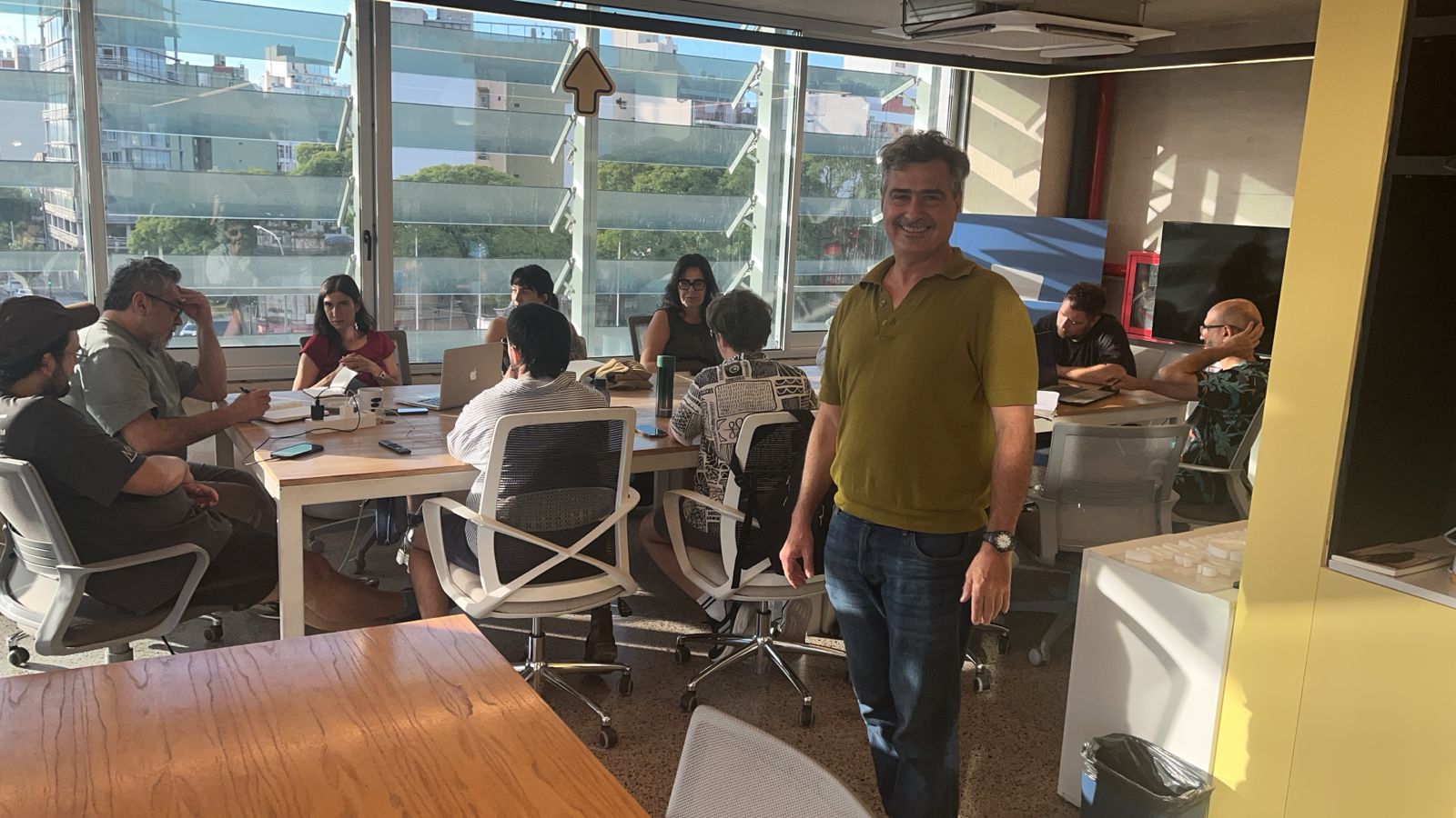 Pyme tecnológica inauguró oficinas con espacios de arte, cultura y educación