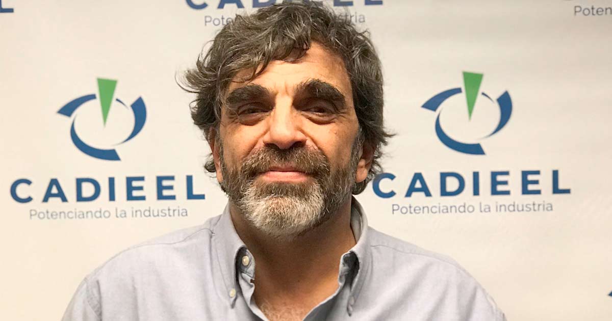 Guillermo Freund: «La estabilidad económica ayuda pero a diferencia de los países más pujantes el gobierno ha decidido no tener política industrial»