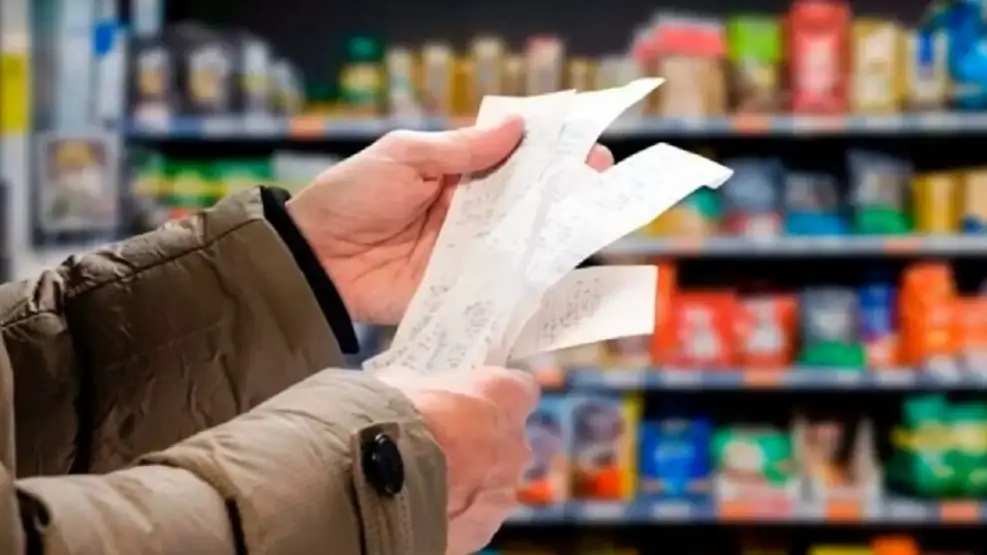 El consumo de los hogares cayó 1,4% en diciembre y acumuló dos meses en baja